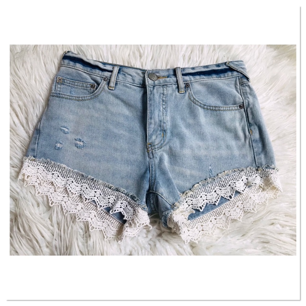 Free People Crochet Lace Hem Jean Shorts  Blue Size 26